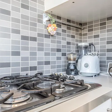 Appartamento Casa Fellini - Portuense *